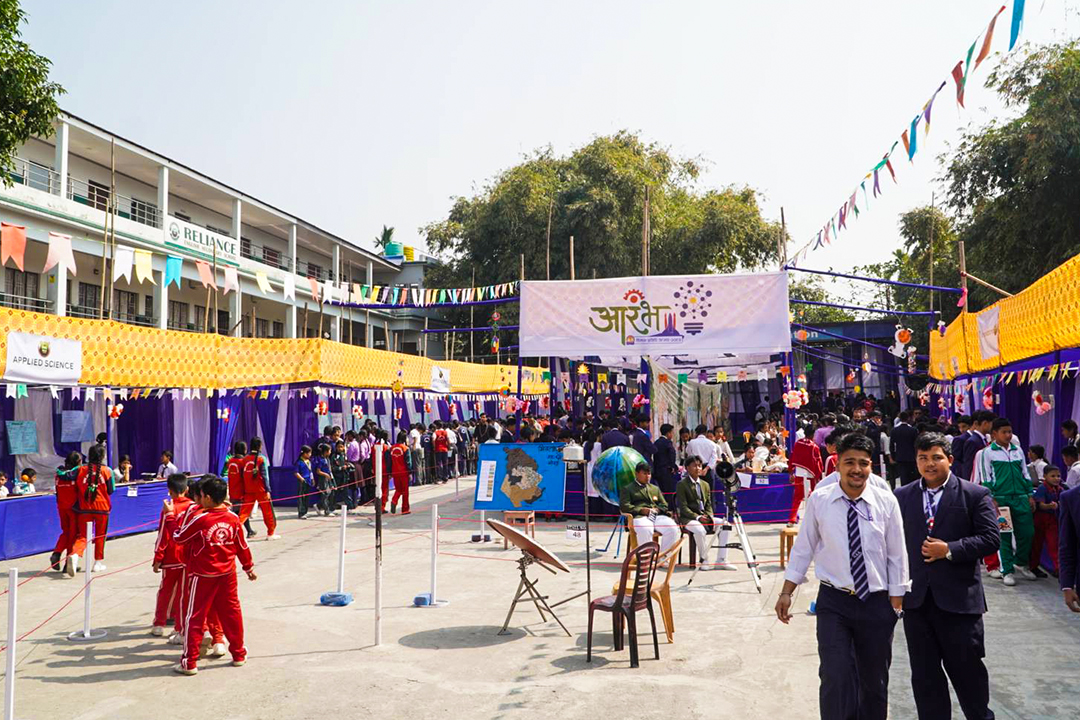 रिलायन्स अंग्रेजी माध्यमिक विद्यालयमा ‘आरम्भ ३.०’ विज्ञान प्रदर्शनी भव्य रूपमा सम्पन्न