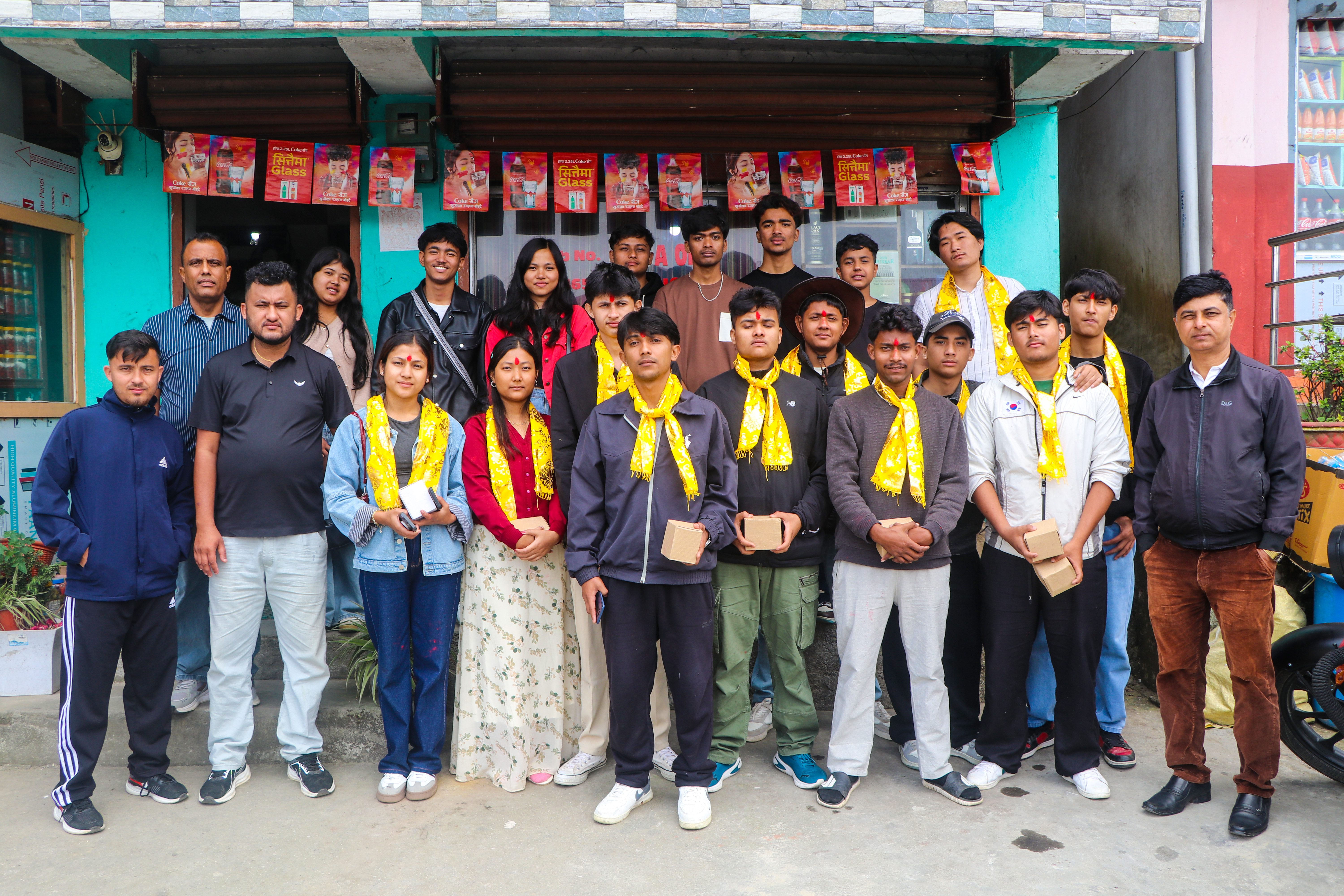 सर्वोदय स्कुलद्वारा कक्षा १२ का विद्यार्थीलाई रचनात्मक बिदाई